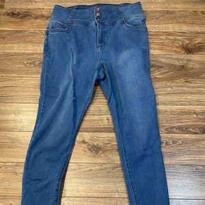 SIMPLY BE Jeans Shape & Sculpt Skinny Light Wash-12 & 14